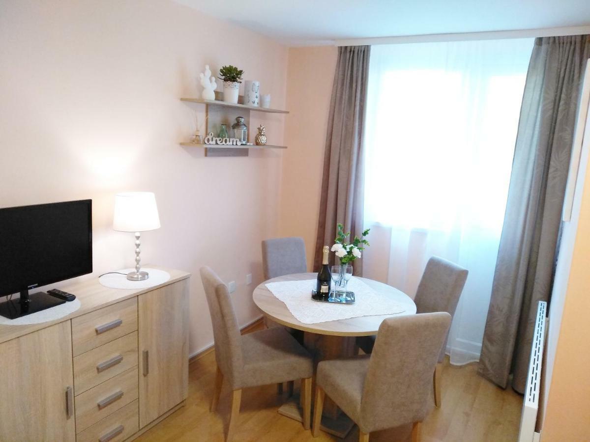 Sunray Studio Apartment Загреб Экстерьер фото